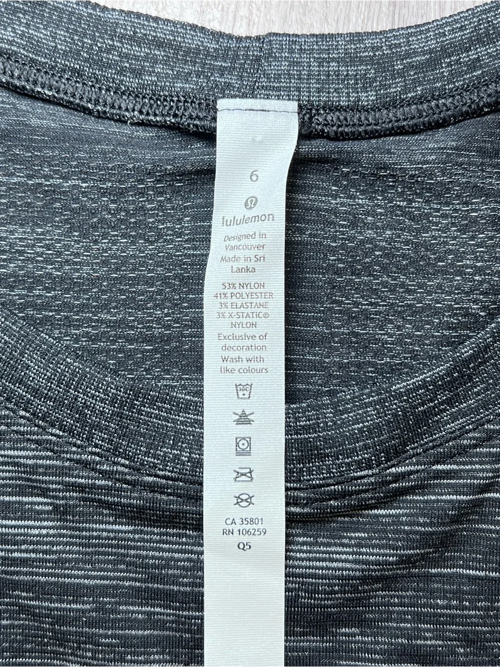 Lululemon Long Distance Short Sleeve Heathered Black (First Release) Size 6 NWT